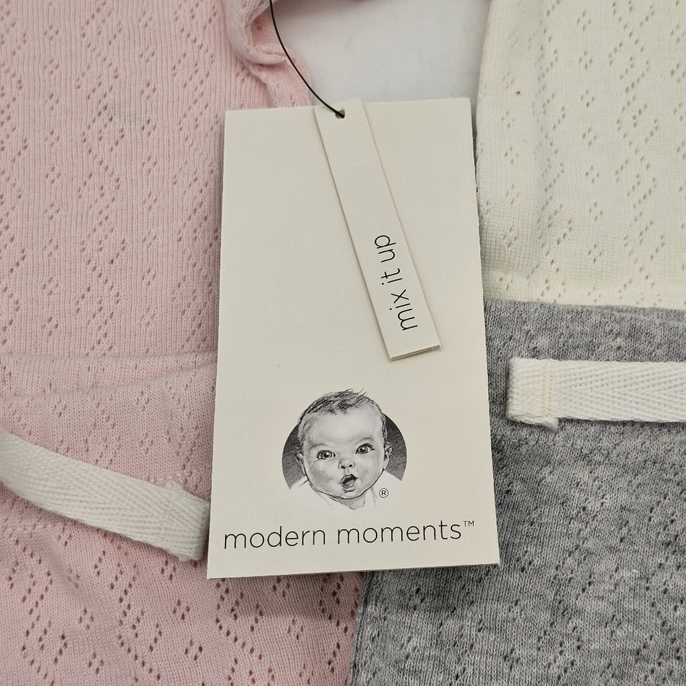 Lot Gerber/Modern Moments outfits 0-3 month NWT Onesies bodysuits pants Cotton - Picture 7 of 9